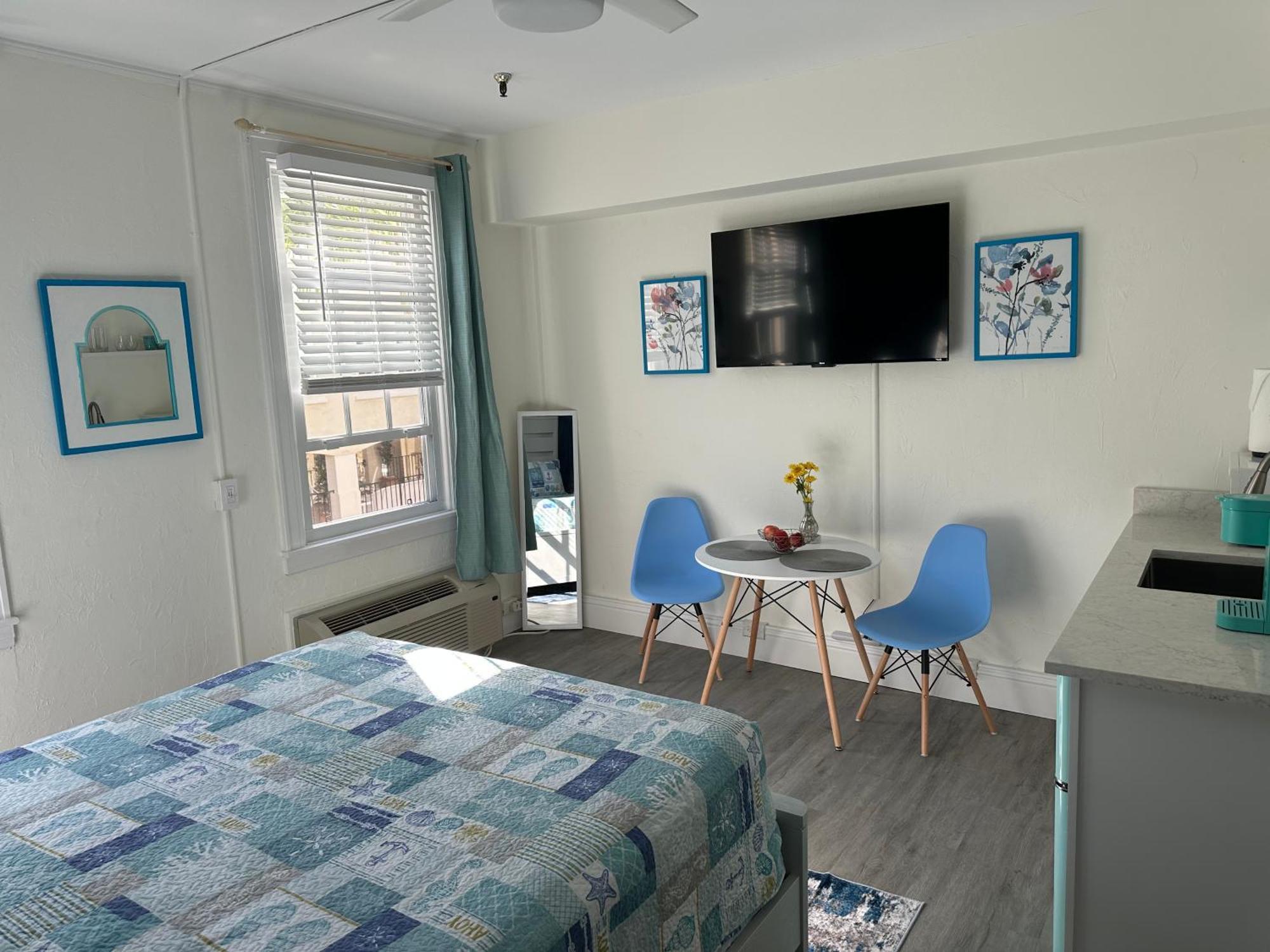 Cozy Studio In The Heart Of The Palm Beach Island Exteriör bild