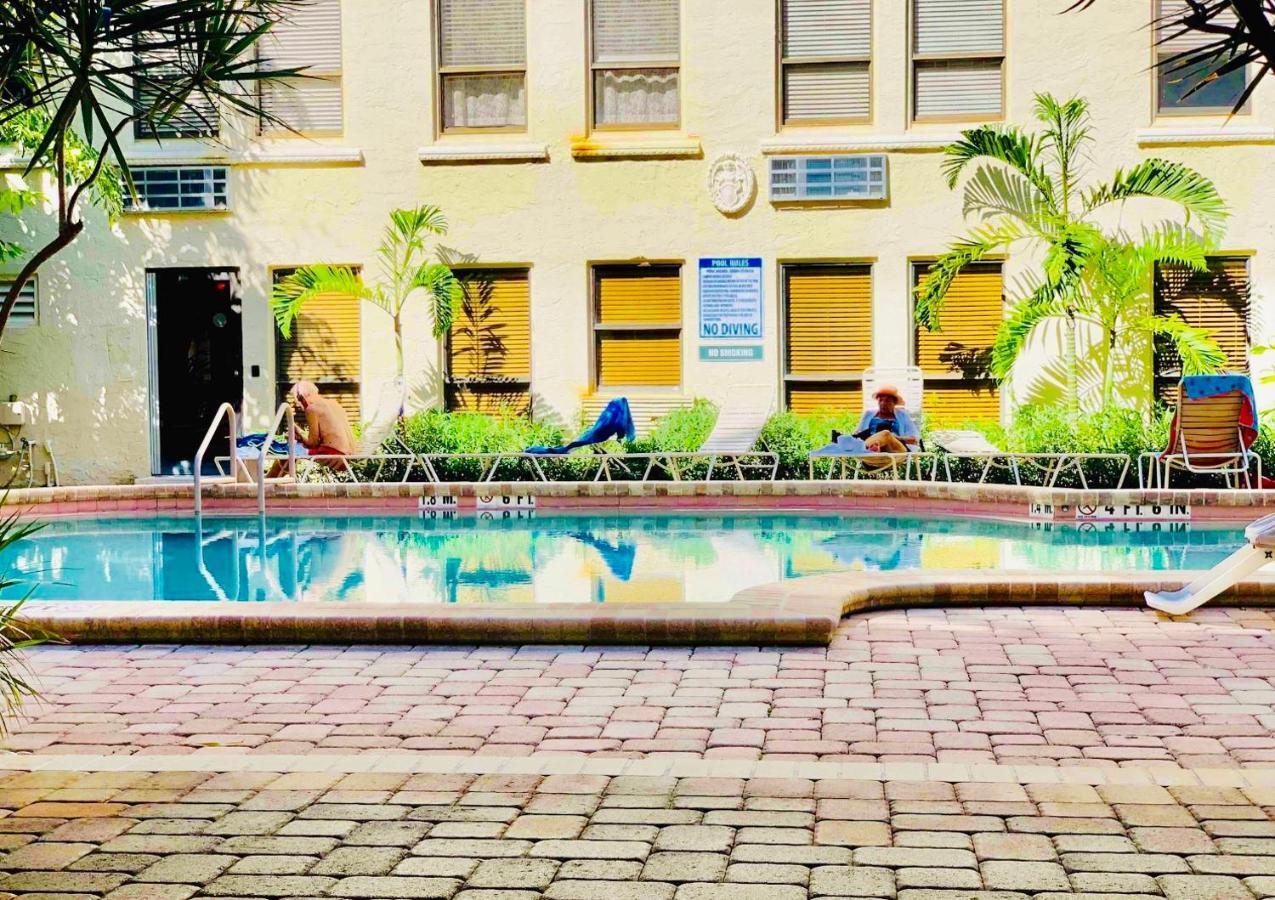 Cozy Studio In The Heart Of The Palm Beach Island - Free Valet Service Exteriör bild